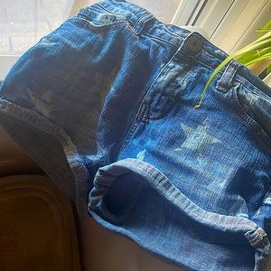 Cute stared jean shorts